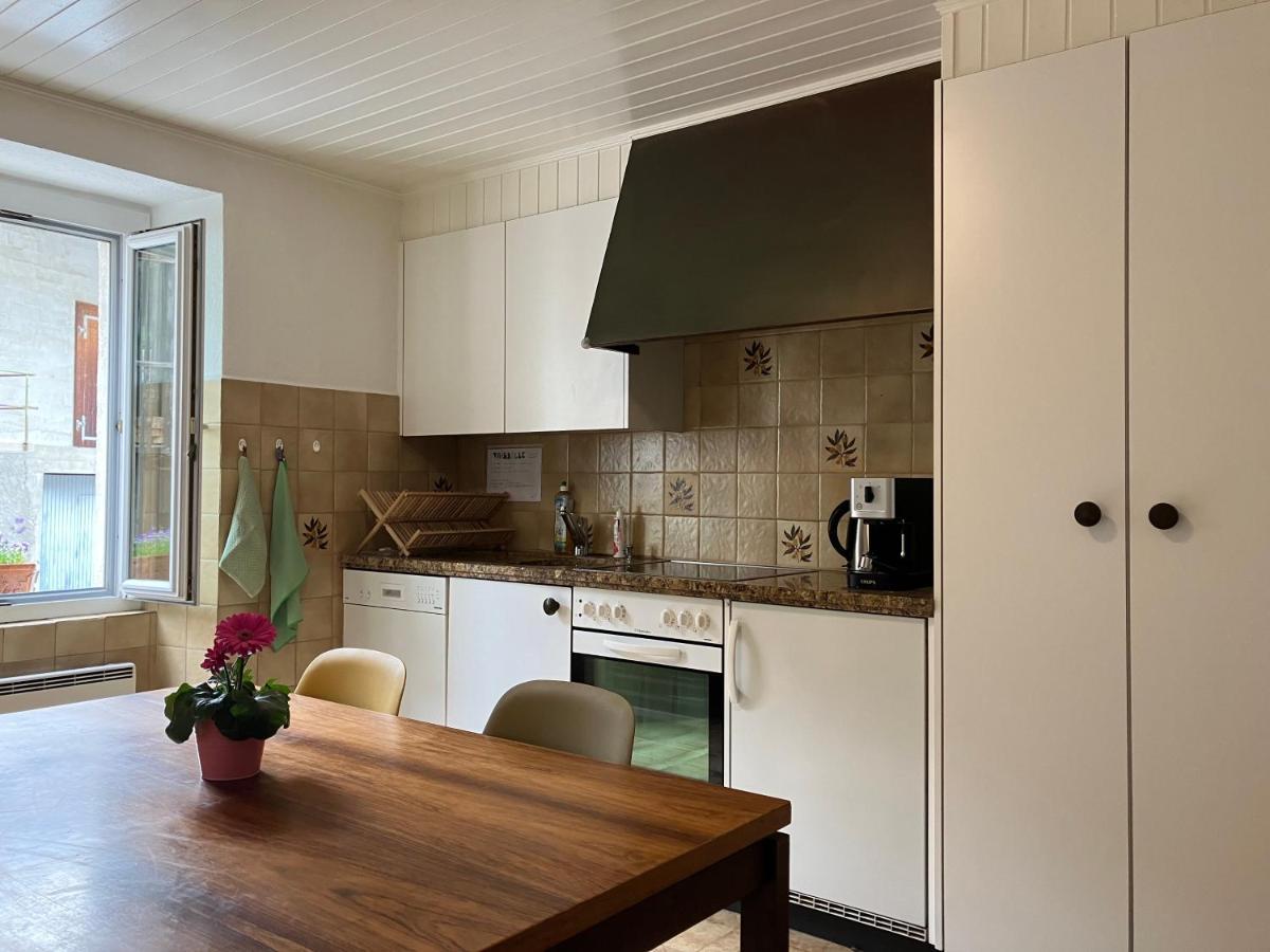La Lanterne Appartement Sierre Buitenkant foto